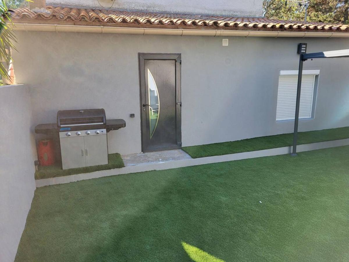 Appartement Jacuzzi Narbonne Exteriör bild