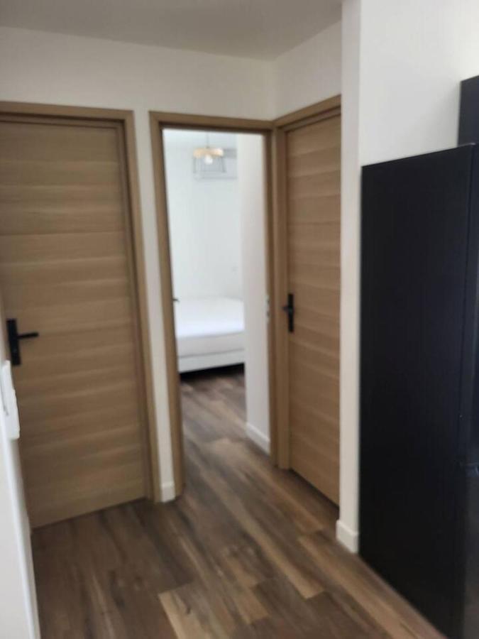 Appartement Jacuzzi Narbonne Exteriör bild